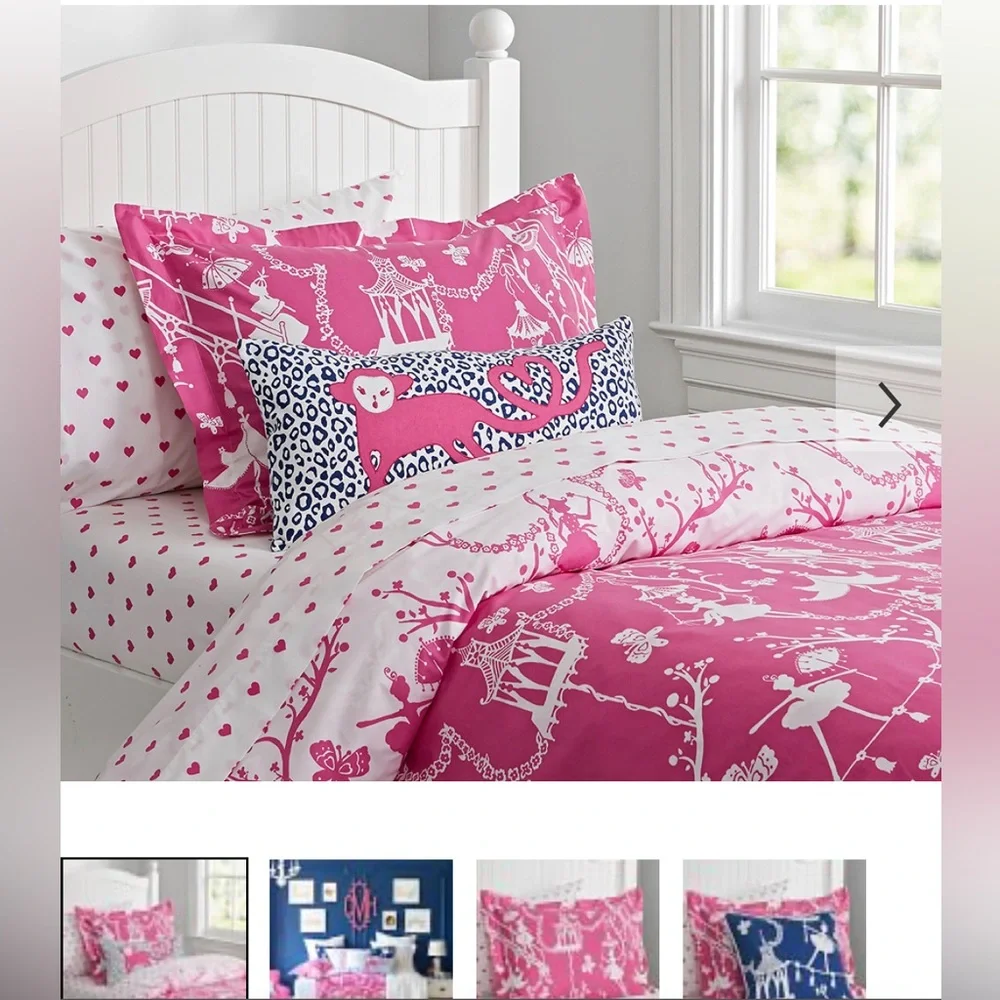 Pottery Barn Kids Hot Pink, Navy & White Printed Bedding Set